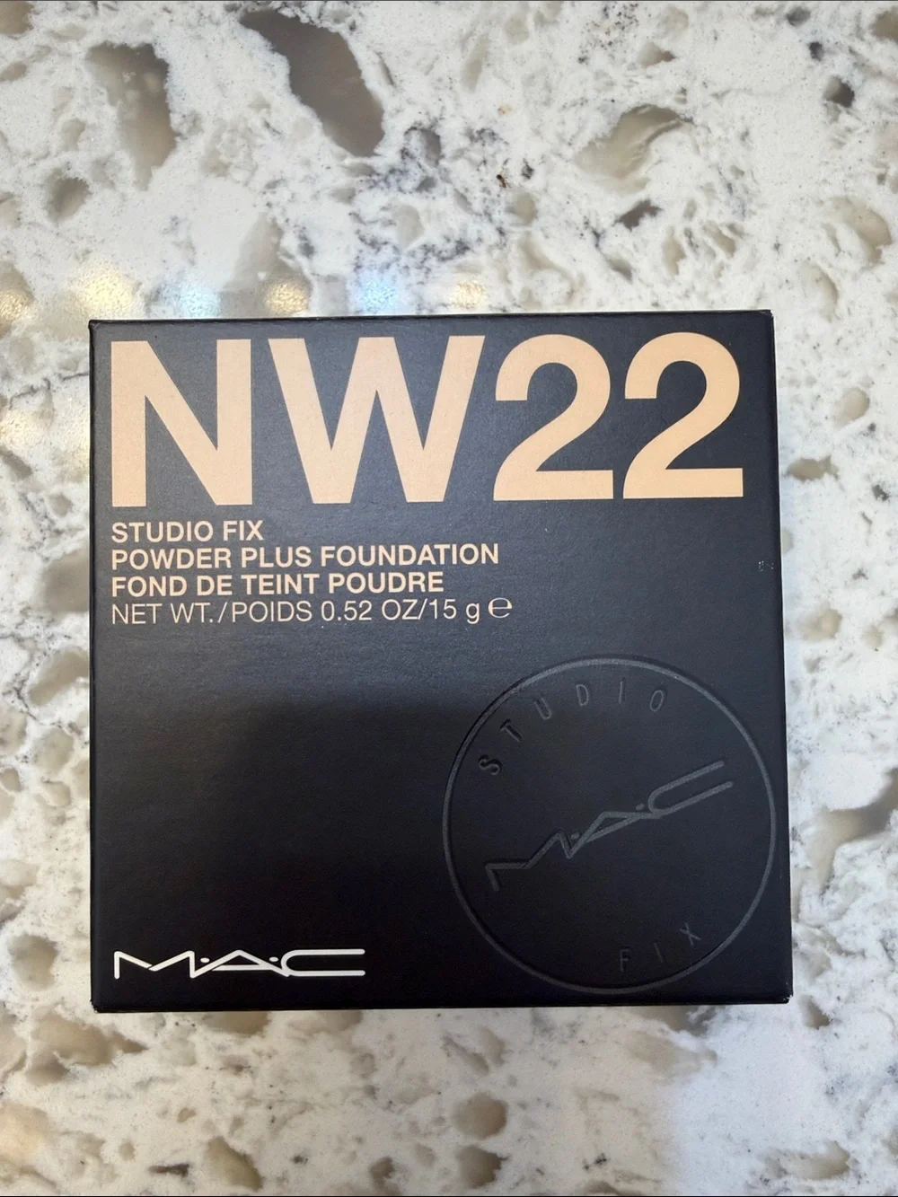 Rare and original MAC Cosmetics Studio Fix Powder Plus Foundation NW22